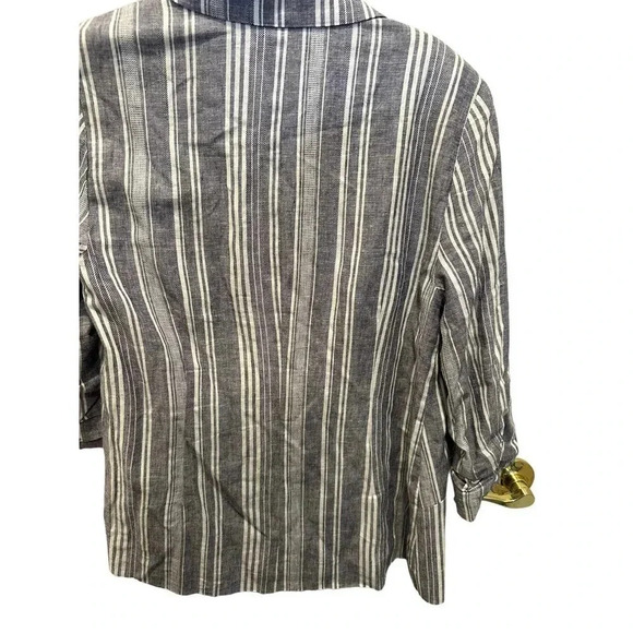 Laundry by Shelli Segal Gray & White Stripe Scrunched Sleeve Linen Blend Blazer - Picture 8 of 8